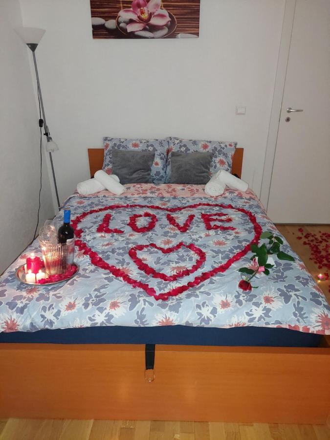 Apartament Ambrus Σιγκισοάρα Εξωτερικό φωτογραφία